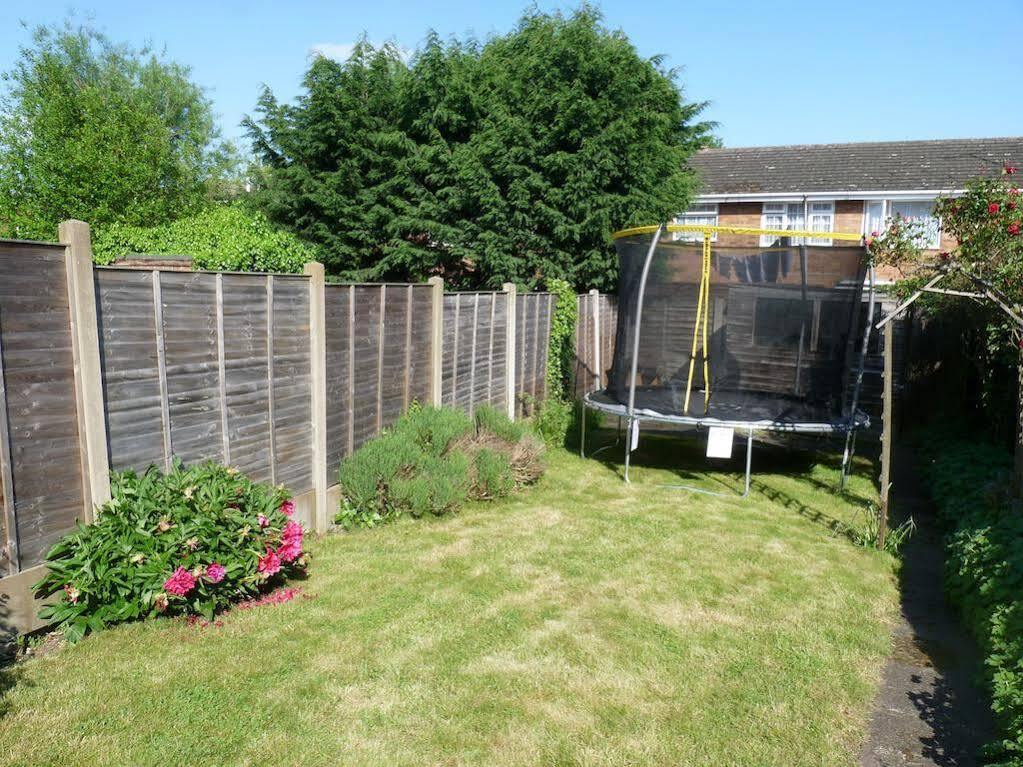 Comfortable Victorian 3 Bedroom Semi-Detached House With Fast Wi-Fi Sittingbourne Exterior foto
